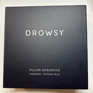 Drowsy %100 silk Midnight Blue Pillow Scrunchie